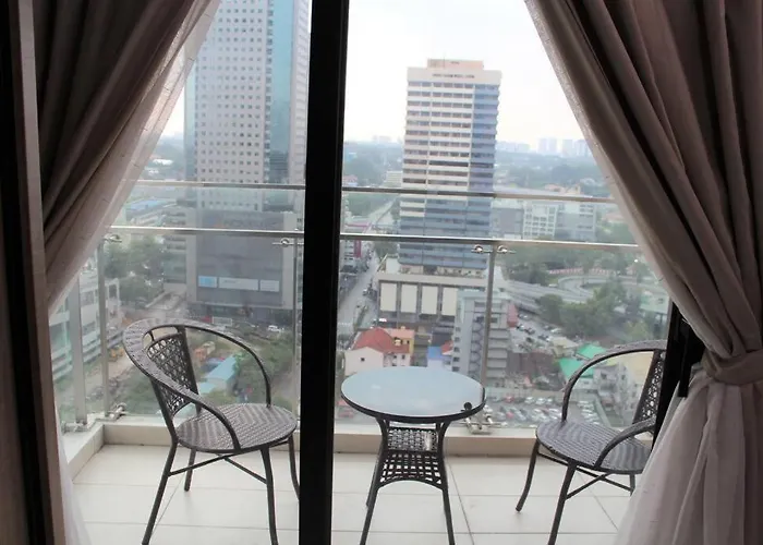 Suasana Suites D\'Home Jb